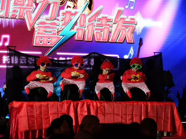 青春与活力尽情绽放 青春与活力尽情绽放