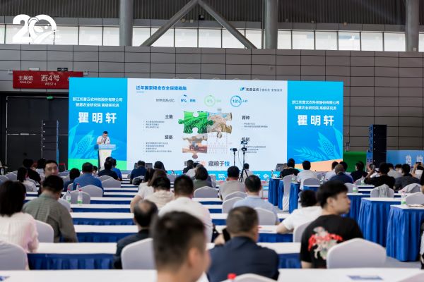 1695633901692252.jpg 2.JPG