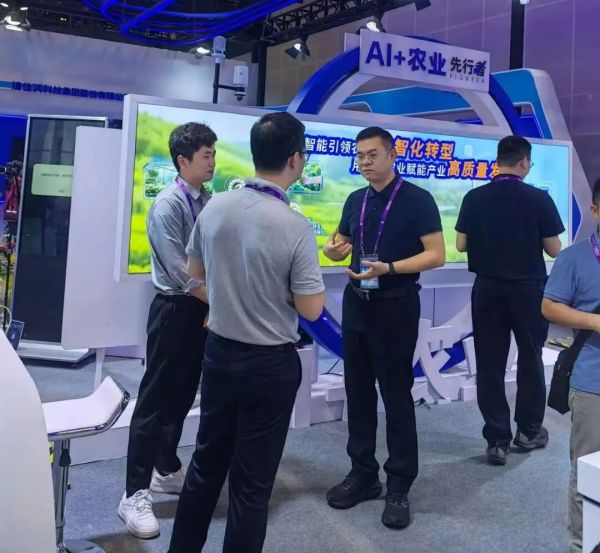 1758618075768665.png 图片8_副本.png